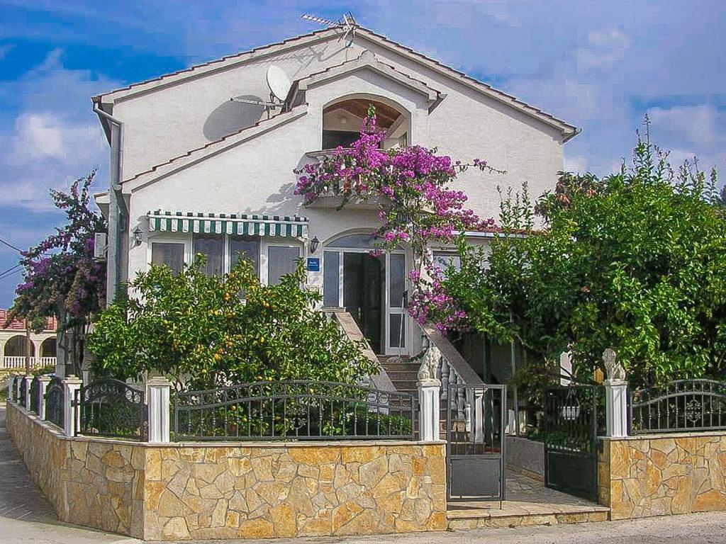 Apartments Maria 库克利卡 外观 照片