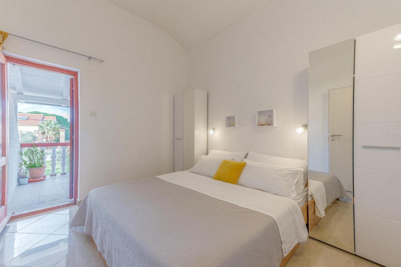 Apartments Maria 库克利卡 外观 照片