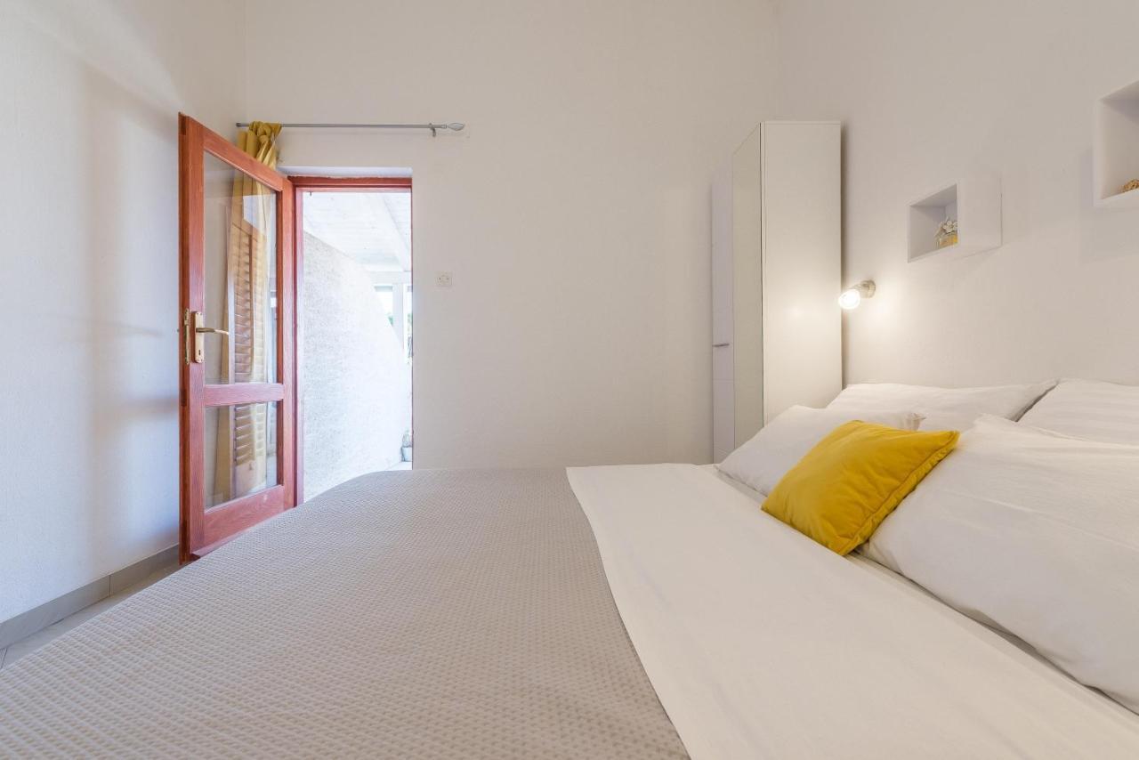 Apartments Maria 库克利卡 外观 照片